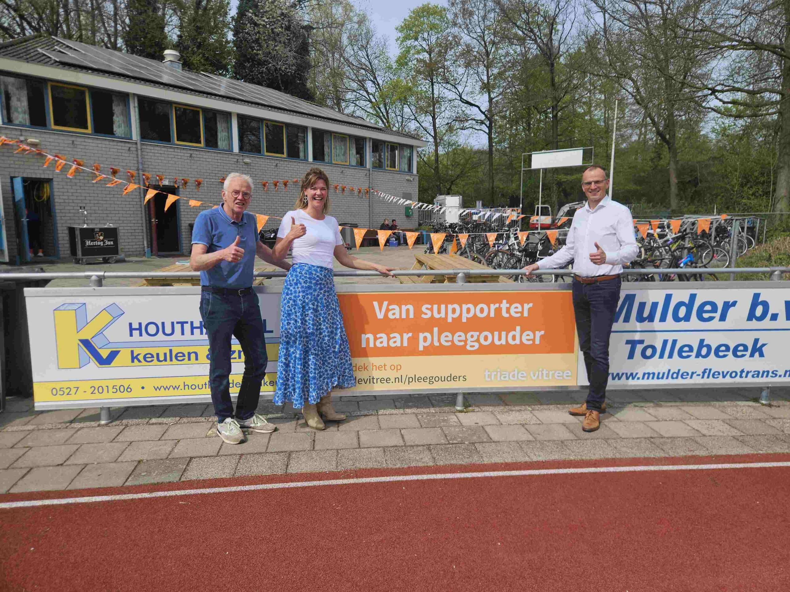 pleegzorg in beeld bij atletiekbaan